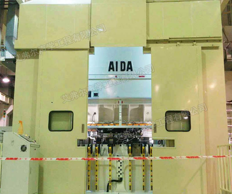 標(biāo)準(zhǔn)靜音房是降低剪板機(jī)噪聲的途徑 標(biāo)準(zhǔn)靜音房是降低剪板機(jī)噪聲的途徑